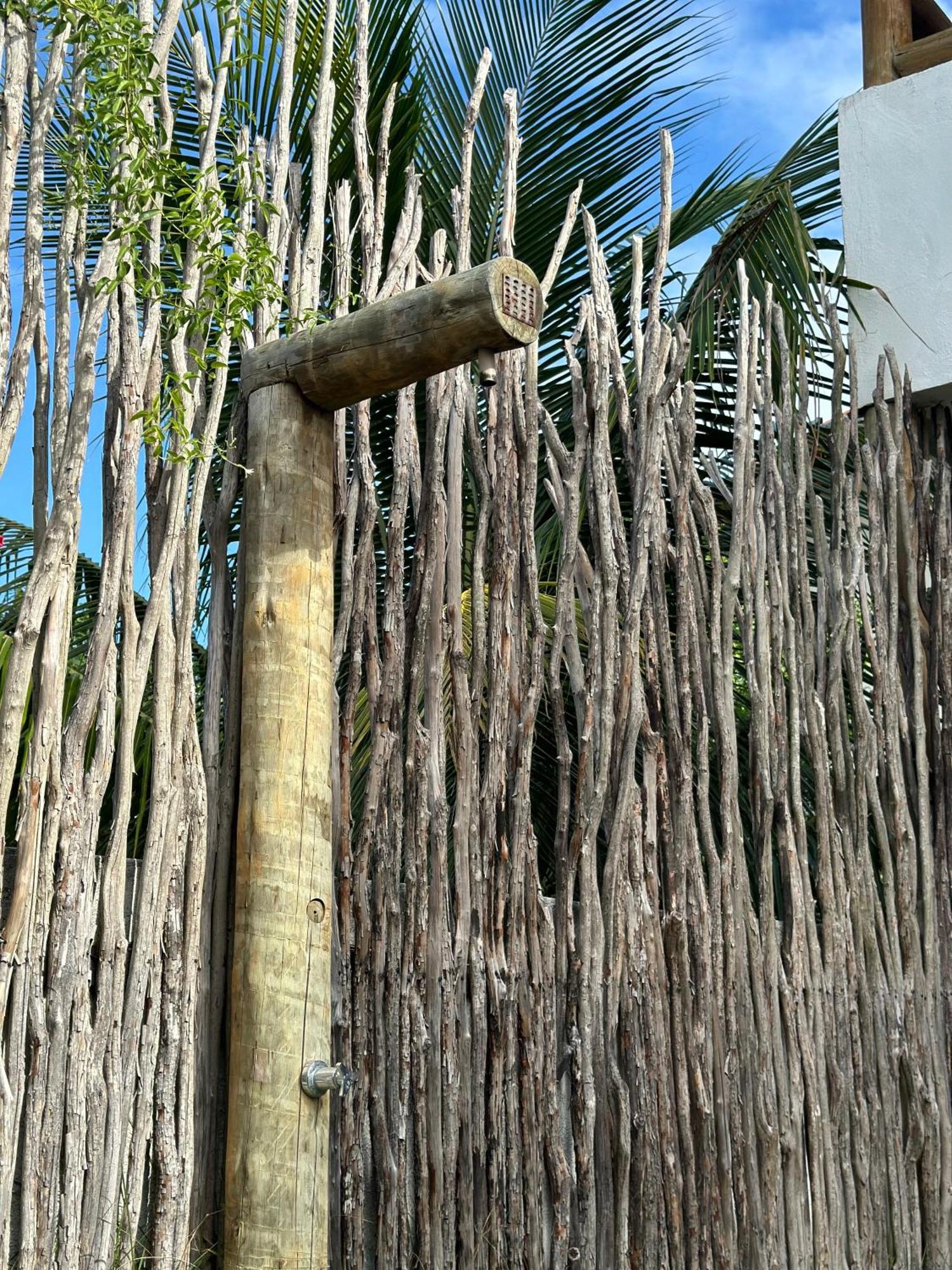 Le Petit Suites Praia De Lages Pôrto de Pedras 外观 照片